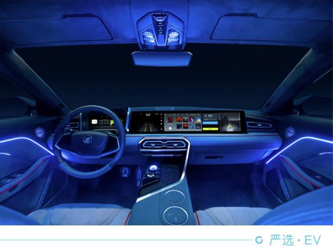 从游戏中走来 HiPhi Z与机甲龙促成机能电跑