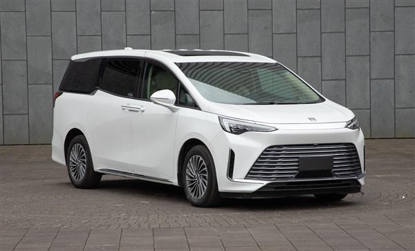 别克旗舰级MPV将上市 别克世纪CENTURY正式下线