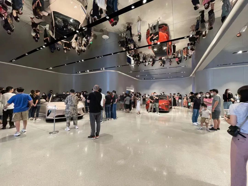 ET5能成为蔚来的Model 3吗