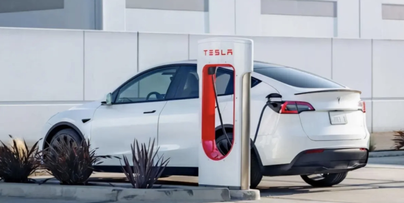 收购推特，是不是马斯克套现特斯拉股票的幌子？