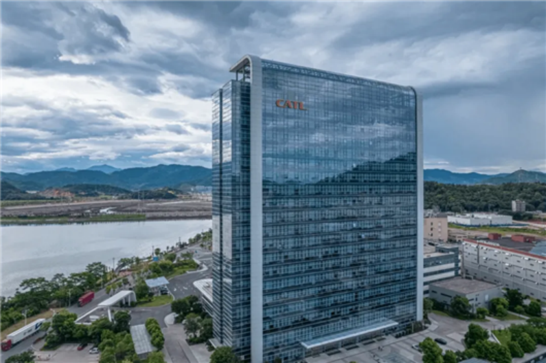 9月动力电池：中创新航，患上IPO后遗症