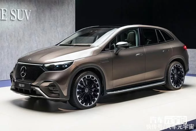 奔驰官宣：全新SUV即将国产，内饰超惊艳，价格接受吗？