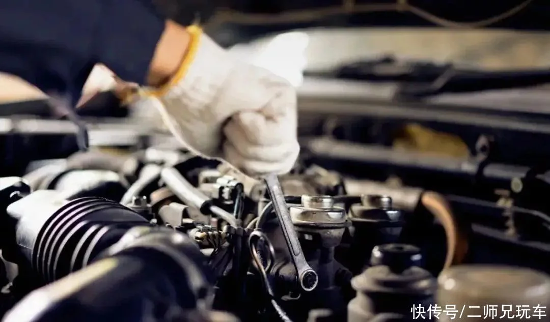 一文扒光汽修店黑幕，汽车维修省钱10大秘笈，包你不再花冤枉钱