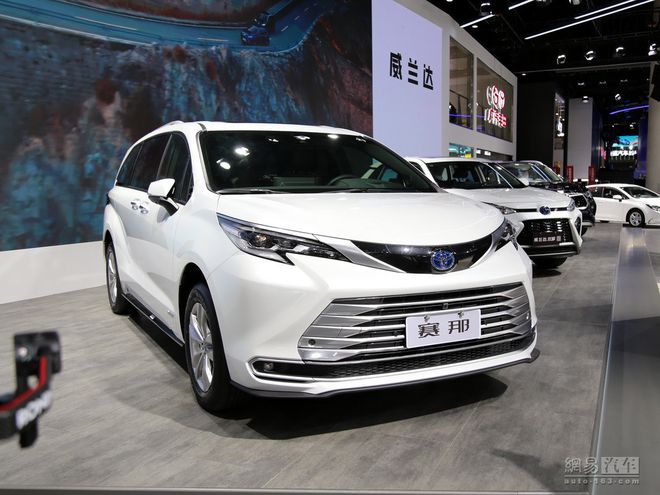 市场逐年缩减 为什么40万的高端MPV还层出不穷