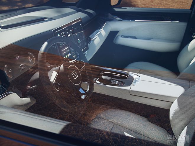 市场逐年缩减 为什么40万的高端MPV还层出不穷