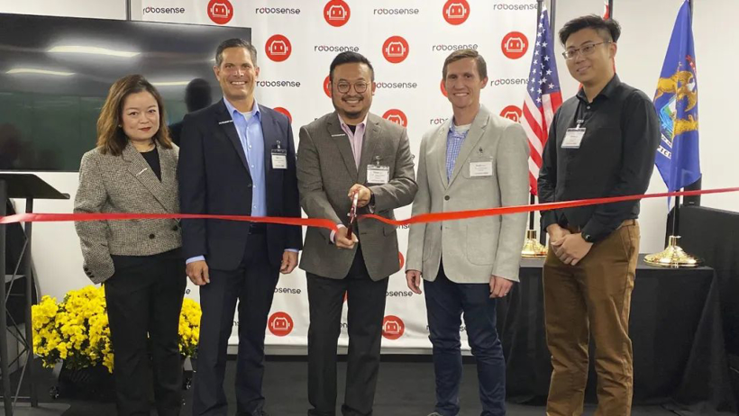 一方酝酿退场，一方接连加码，外资整零企业在华“反着来”？