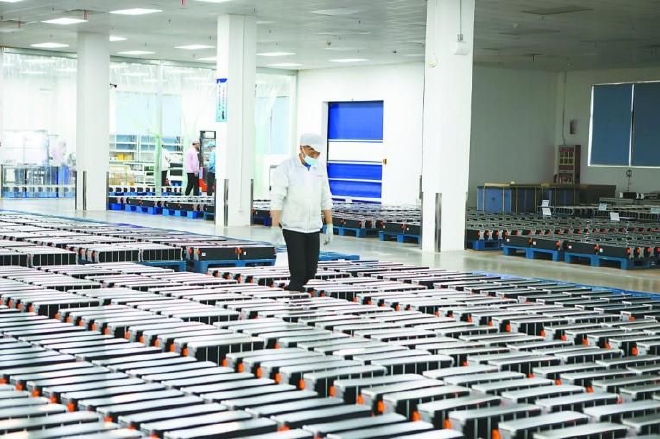 埃安、蔚来造电池 新势力圈地运动升级