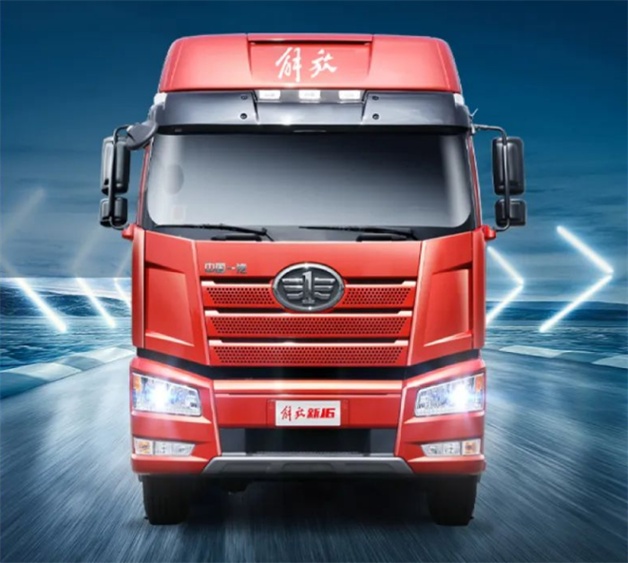 重汽出口破万 东风升至三甲 10月重卡市场大事不断