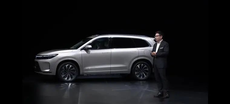 被任正非猛批，余大嘴以后会“闭嘴”吗？