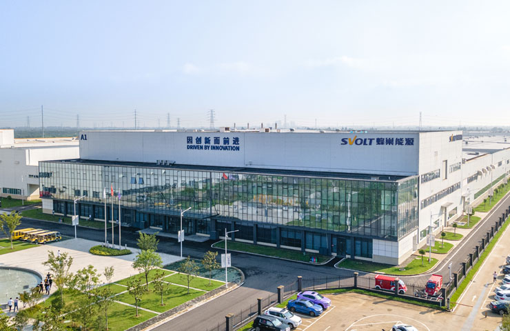 车企造电池，自讨苦吃