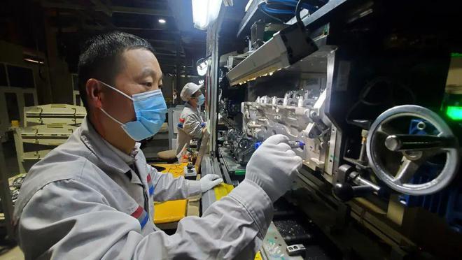 制造业闯关 多家车企复工复产“马力全开”