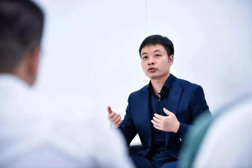 小鹏，病急乱投医？