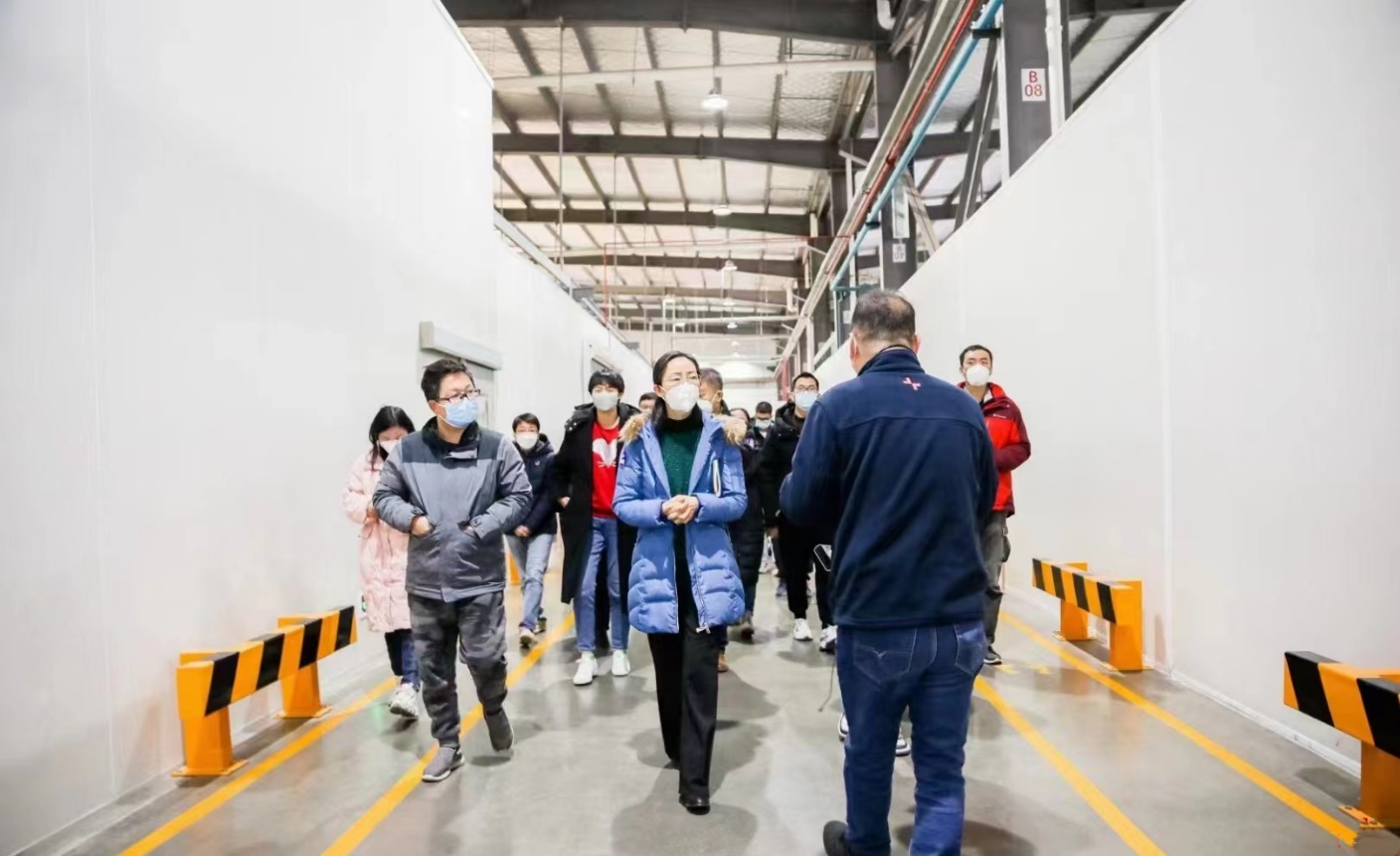 汽车“轻量化”，需要碳纤维