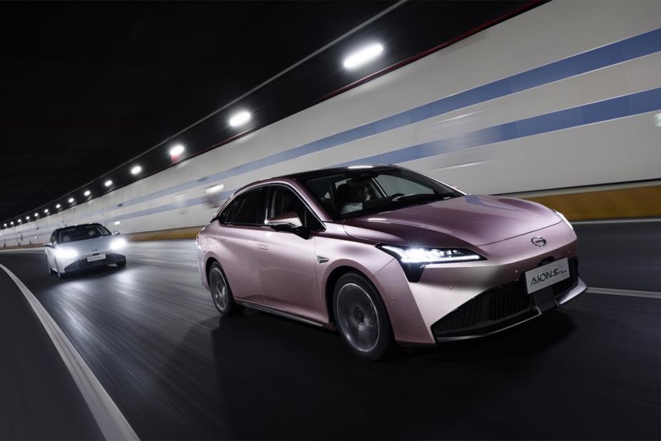 围堵特斯拉，埃安带头打响新年“价格战”