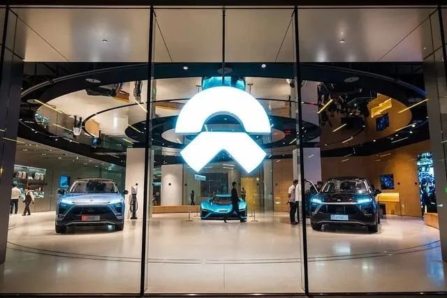 蔚来降价就输了