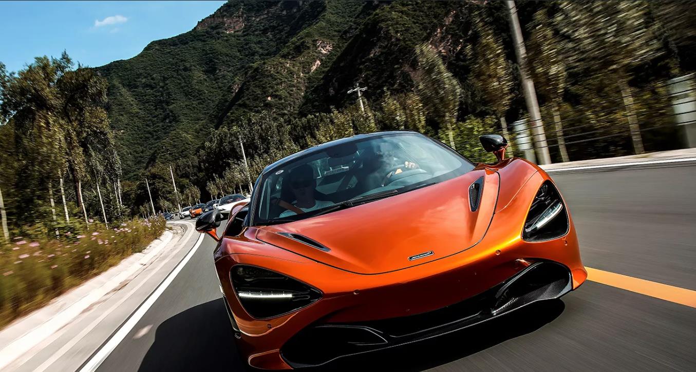 买豪华品牌电车，是“冤大头”？