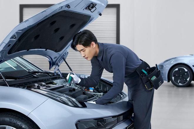 太勇了！极氪直面尖锐十问 回应舆论风波