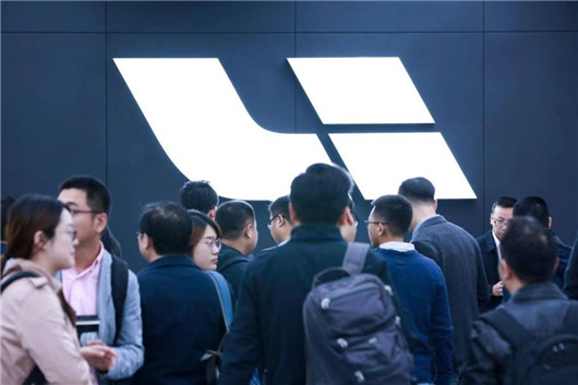 2月新能源销量：燃油车在透支，电动车在绽放