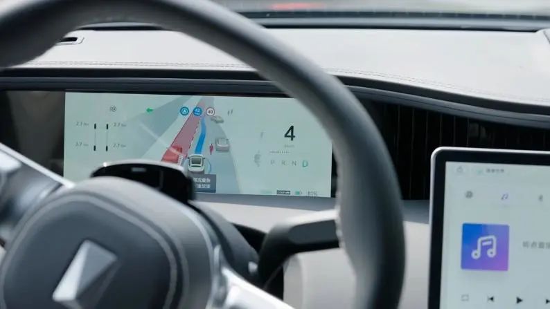 挑战大湾区魔鬼路段，塔家的智驾系统让女司机破防了