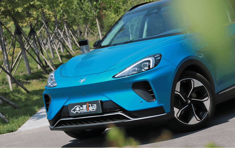 产品力尚可 销量却拉胯的三个“富二代”