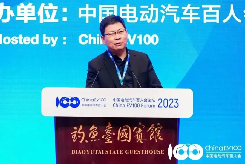 全栈自研的风向，变了