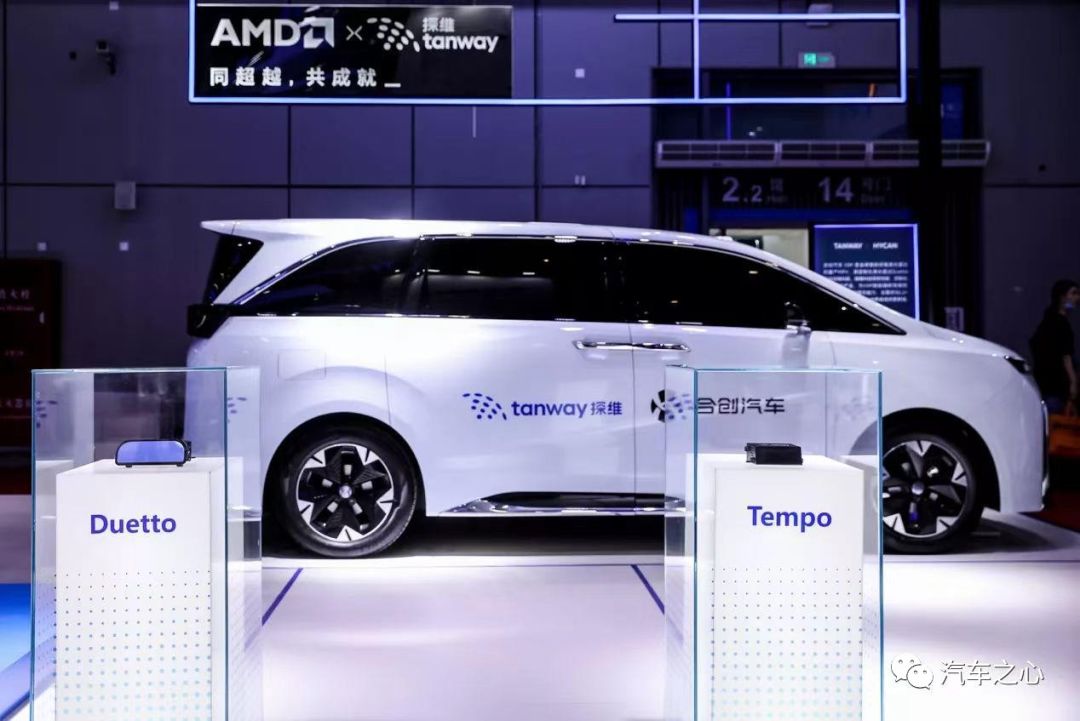 城市NOA百城行动、软件终身免费，一场关于智能驾驶的精彩纷呈