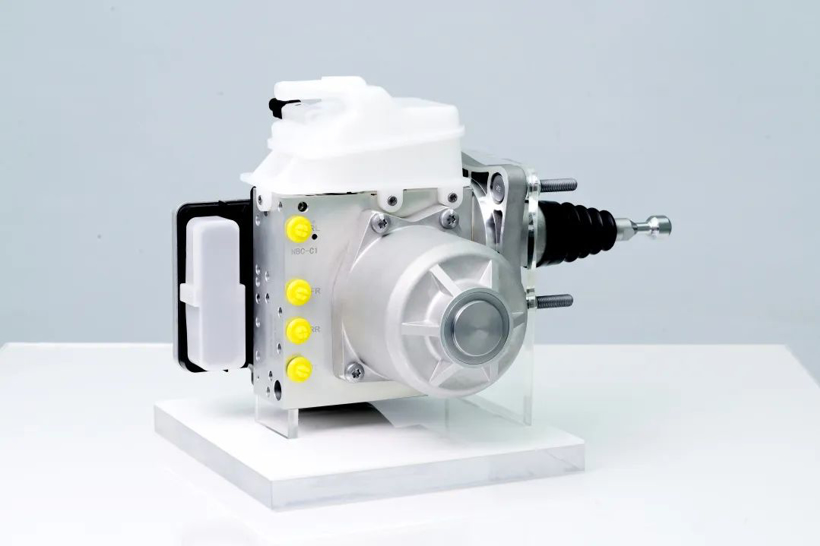 线控底盘国产化，驶入深水区