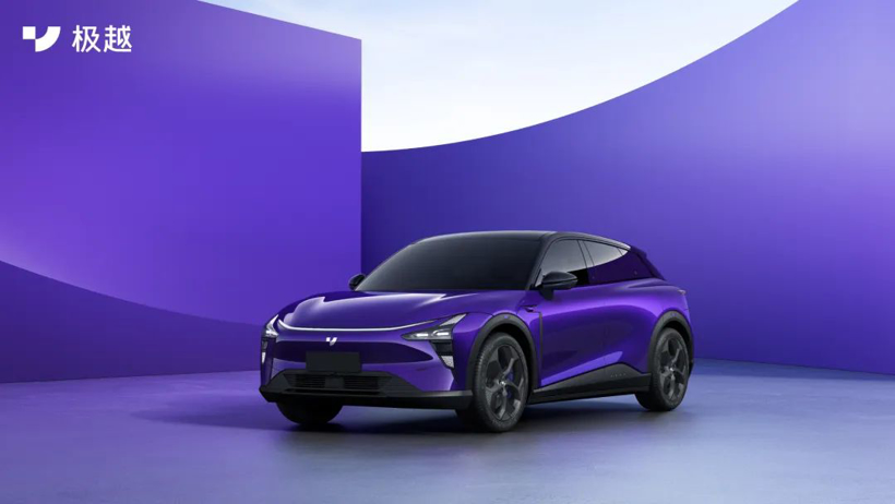 极越亮相背后，汽车机器人的变与不变