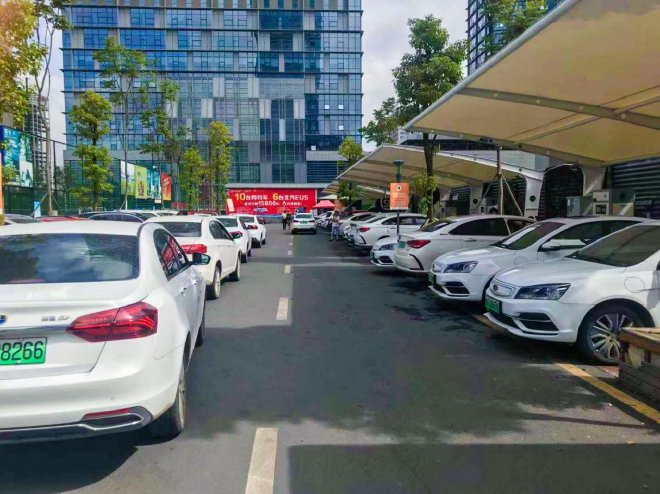 电价与服务费双涨 新能源车还香吗？