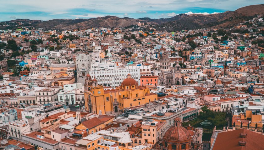 中国汽车链，涌向墨西哥