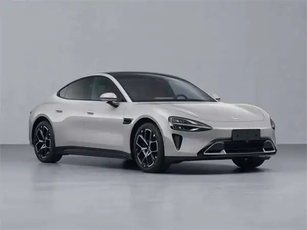 “卷王”雷军下场造车的背后：一切都是产业和市场刚刚好的安排