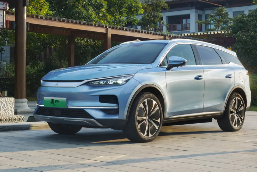 年底“乱战”，2024车市“巨卷”刚刚开始