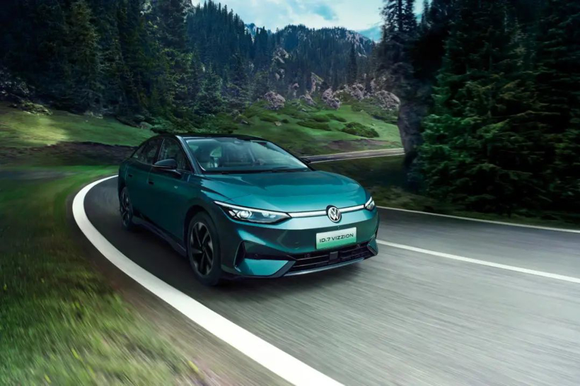 年底“乱战”，2024车市“巨卷”刚刚开始