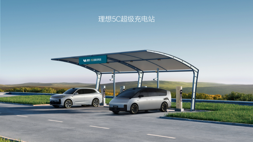 新势力自建充电桩盘点，谁是超充狂魔？