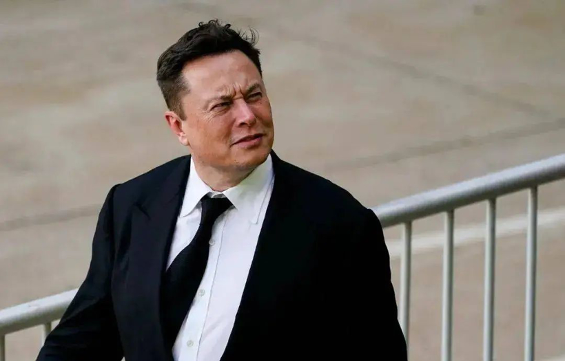 马斯克，比谁都焦虑