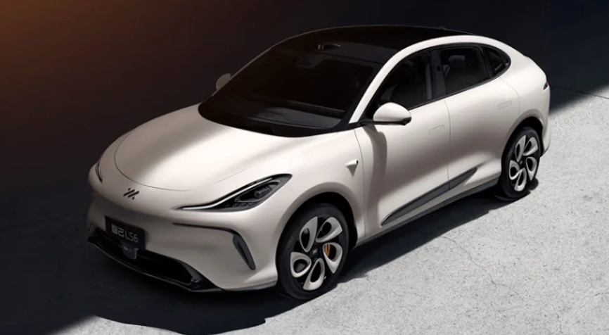 杀入20万以内，智己“急了”？