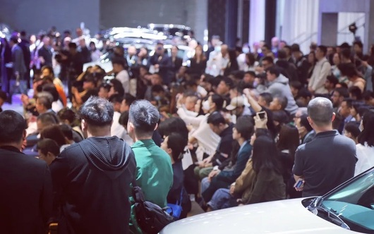 小米独吞10万订单，它们连汤都喝不到