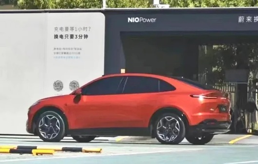 小米独吞10万订单，它们连汤都喝不到