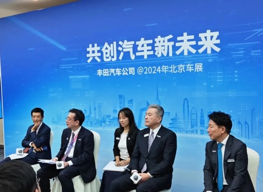 中国新能源是孤岛？丰田打脸来了