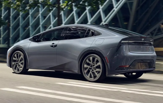 中国新能源是孤岛？丰田打脸来了