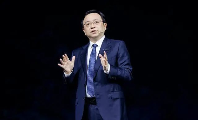 奇瑞第一、比亚迪暴增、吉利上调目标，中国大厂卷到国外